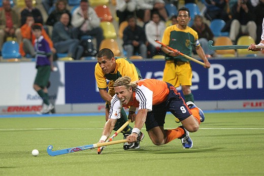 © Herbert Bohlscheid  www.sportfoto.tv und Wolfgang Quednau  www.hockeyimage.net