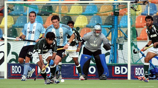 © Herbert Bohlscheid (www.sportfoto.tv) / Wolfgang Quednau (www.hockeyimage.net)